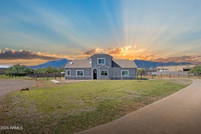 4542 S Cooper Square, House other with 3 bedrooms, 3 bathrooms and null parking in Sierra Vista AZ | Image 1