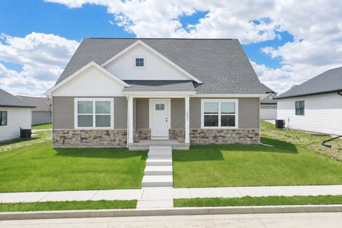 1531 Duncannon Dr, Normal, IL, 61761-5676 | Card Image