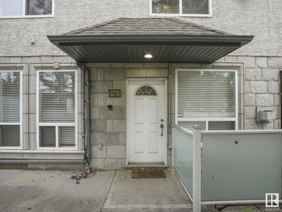 8028 109 St Nw, Townhouse with 2 bedrooms, 2 bathrooms and 2 parking in Edmonton AB | Image 2