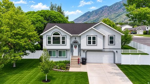 464 W 50 S, Springville, UT, 84663-4926 | Card Image