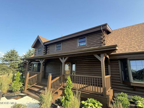 8710 Corduroy Rd, Curtice, OH, 43412-9713 | Card Image