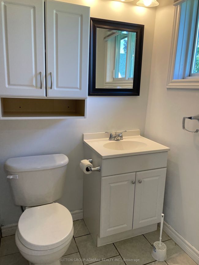 165 Anne St S, Home with 1 bedrooms, 1 bathrooms and 1 parking in Barrie ON | Image 7