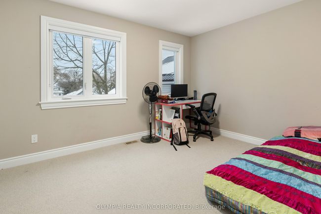 576 Macdonnell St, House other with 3 bedrooms, 3 bathrooms and 2 parking in Kingston ON | Image 21
