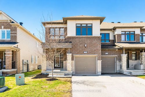 320 Lipizzaner St, Stittsville, ON, K2S0X9 | Card Image