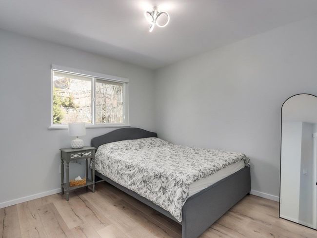 108 Sycamore Dr, House other with 5 bedrooms, 4 bathrooms and 4 parking in Port Moody BC | Image 26