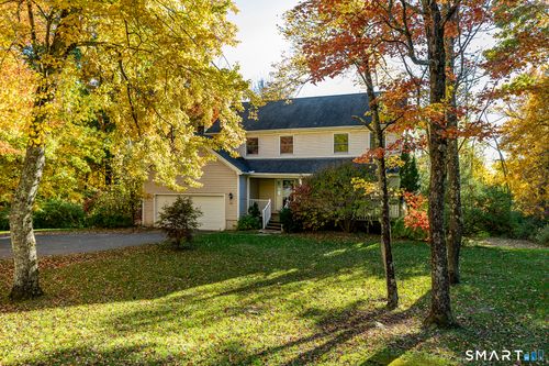 33 Stone Fences Ln, South Kent, CT, 06785-1307 | Card Image