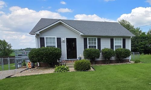 2046 Carneal Ln, Oak Grove, KY, 42262-9336 | Card Image
