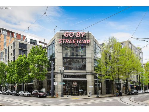 330-1030 Nw 12th Ave, Portland, OR, 97209-2837 | Card Image