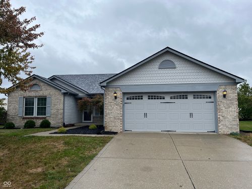 249 Pineview Dr, Mooresville, IN, 46158-2774 | Card Image