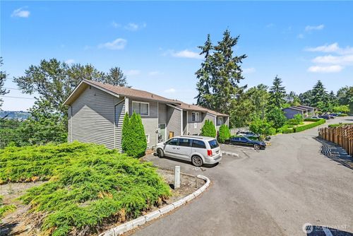 p2-31501 106th Pl Se, Auburn, WA, 98092-3066 | Card Image