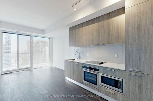 1010-3 Gloucester St, Toronto, ON, M4Y0C6 | Card Image