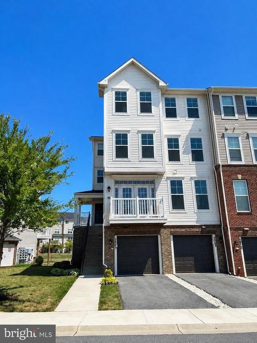 5845 Bella Marie Way, FREDERICK, MD, 21703-2945 | Card Image