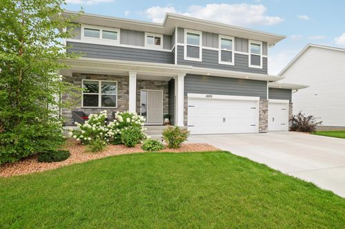 12972 Bauer Dr N, Champlin, MN, 55316-3129 | Card Image