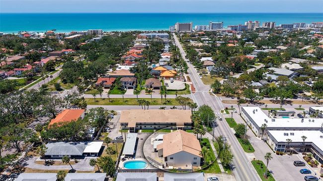 APT-207 - 525 Barcelona Ave, Condo with 2 bedrooms, 2 bathrooms and null parking in Venice FL | Image 41