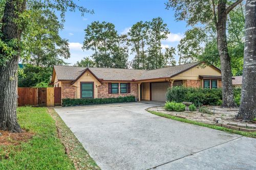 523 S Rivershire Dr, Conroe, TX, 77304-4902 | Card Image