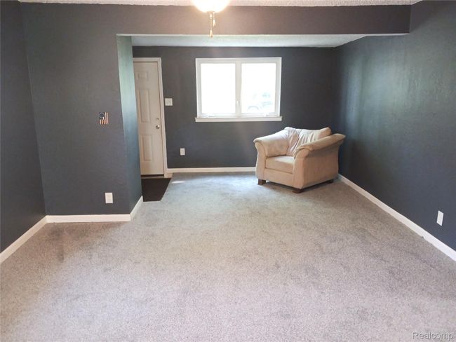 Cozy living room | Image 7