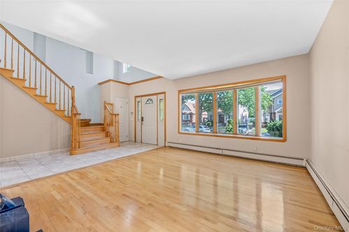 145-53 9th Ave, Whitestone, NY, 11357-1625 | Card Image
