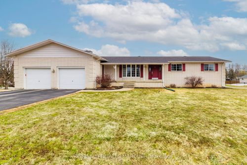 3 Forest Dr, Smiths Falls, ON, K7A4S5 | Card Image