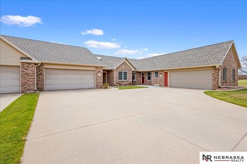 803 Clearwater Cir, Beatrice, NE, 68310-4321 | Card Image