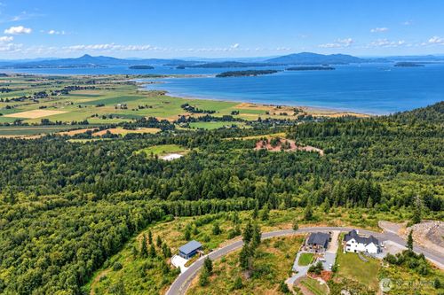 3284 Blanchard Knob Trail, Burlington, WA, 98233 | Card Image