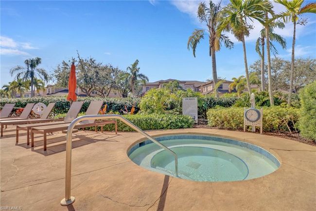 APT-2004 - 762 Regency Reserve Cir, Condo with 3 bedrooms, 3 bathrooms and 2 parking in NAPLES FL | Image 44