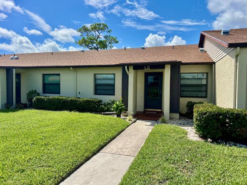 apt-6-6024 Indrio Rd, FORT PIERCE, FL, 34951-3217 | Card Image