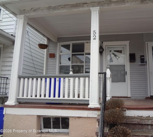 52 Center St, ASHLEY, PA, 18706-1203 | Card Image