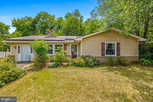 1097 Snow Hill Ln, GAMBRILLS, MD, 21054-1529 | Card Image