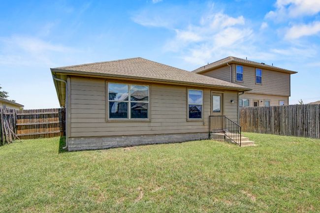 400 Pinnacle Dr, House other with 3 bedrooms, 2 bathrooms and 4 parking in Georgetown TX | Image 30