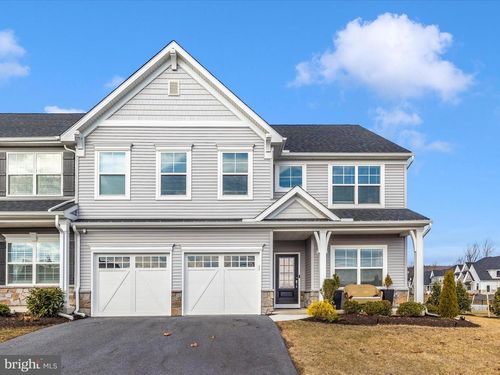 2813 Hillfield Dr, FREDERICK, MD, 21702-1660 | Card Image