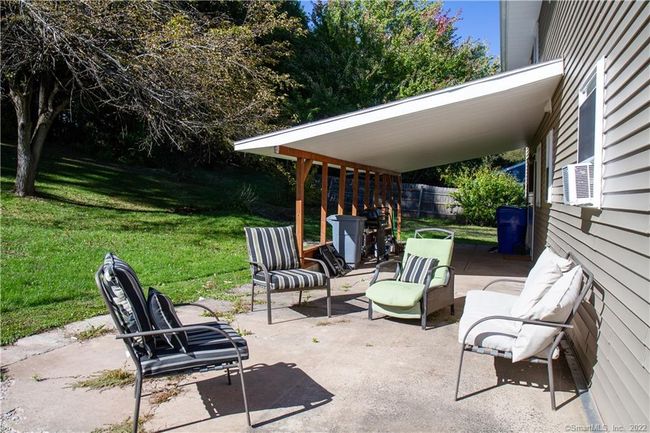 Patio | Image 4