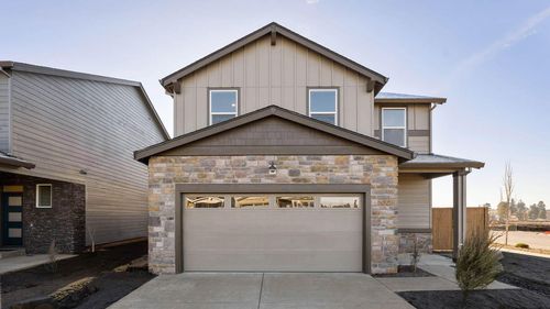 21544 Se Etna Pl, Bend, OR, 97702-1307 | Card Image