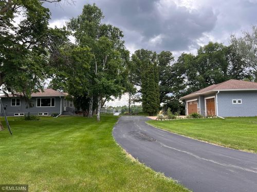 1200 E Lake Street, Osakis, MN, 56360 | Card Image