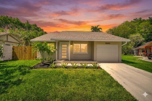 23392 E Country Club Dr Drive E, Boca Raton, FL, 33428 | Card Image