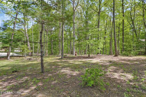 14 Ridge Crest Cir, Crossville, TN, 38558-6479 | Card Image
