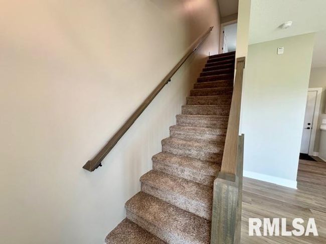 APT-1 - 1002 S 4 Th St, House other with 3 bedrooms, 3 bathrooms and null parking in Clinton IA | Image 15