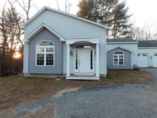 1-270 Blackrock Rd, Coventry, RI, 02816-7602 | Card Image