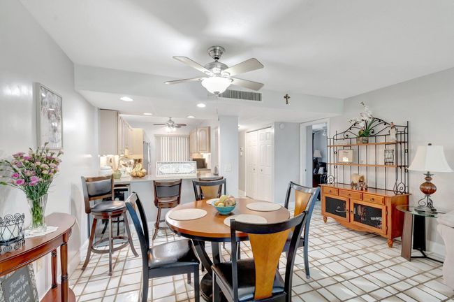 APT-107 - 4236 Deste Ct, Condo with 3 bedrooms, 2 bathrooms and null parking in Lake Worth FL | Image 9