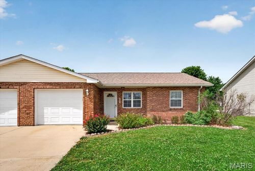 301 Kaskaskia Dr, Red Bud, IL, 62278-1388 | Card Image