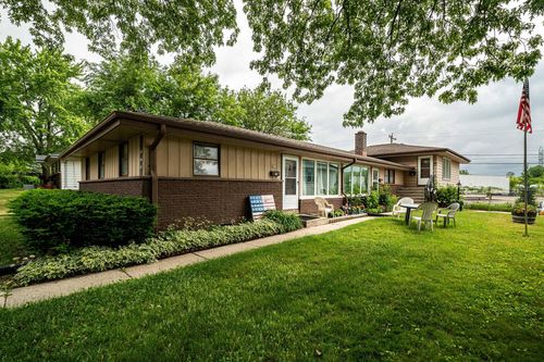 867-869-865 Harding Avenue, Waukesha, WI, 53186 | Card Image