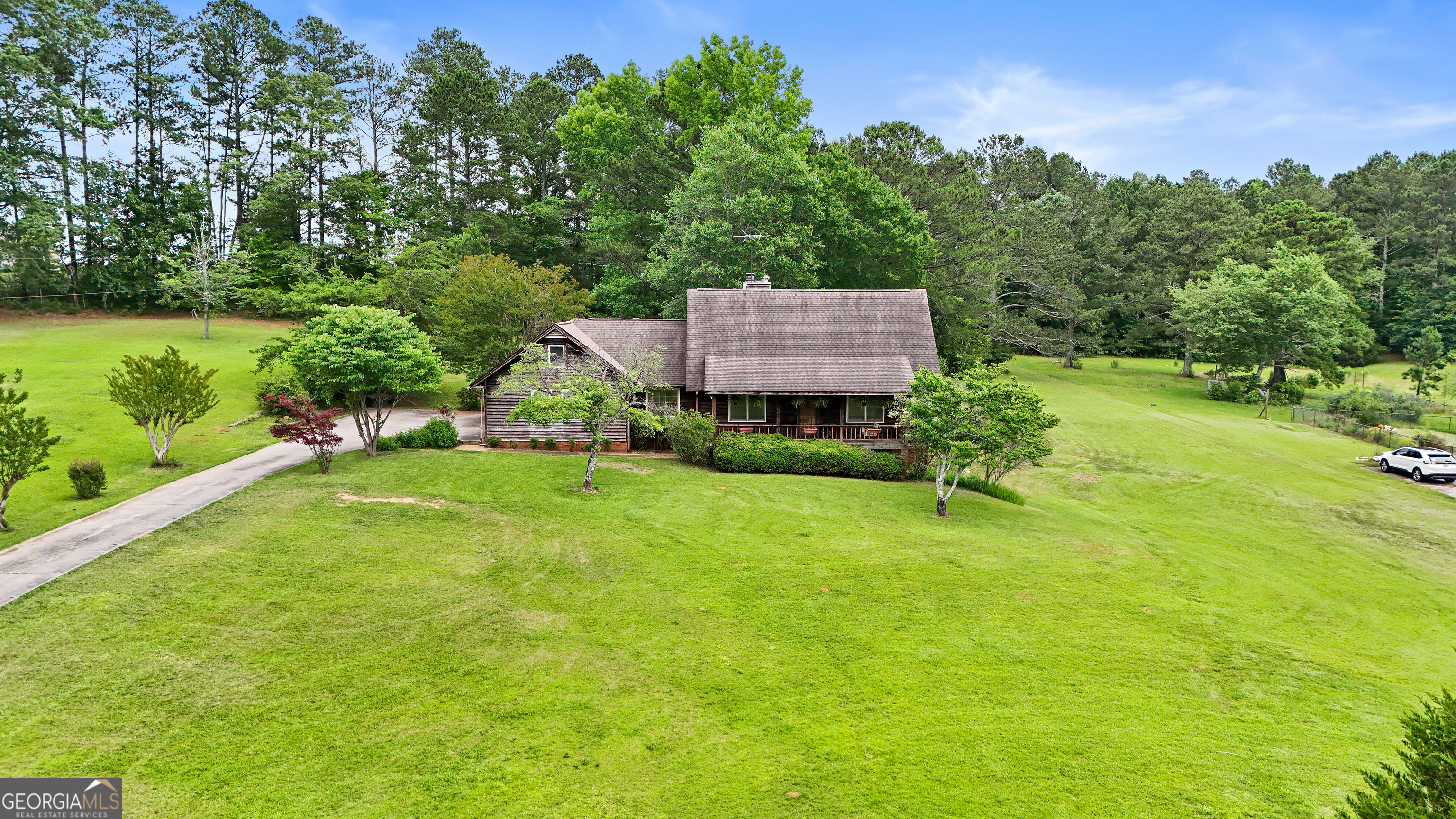 Redwine Rd, Fayetteville, GA 30215