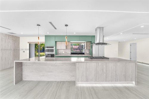 4700 Sw 110th Ave, Davie, FL, 33328-3209 | Card Image