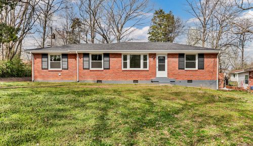 56 Hillsboro Rd, Clarksville, TN, 37042-6244 | Card Image