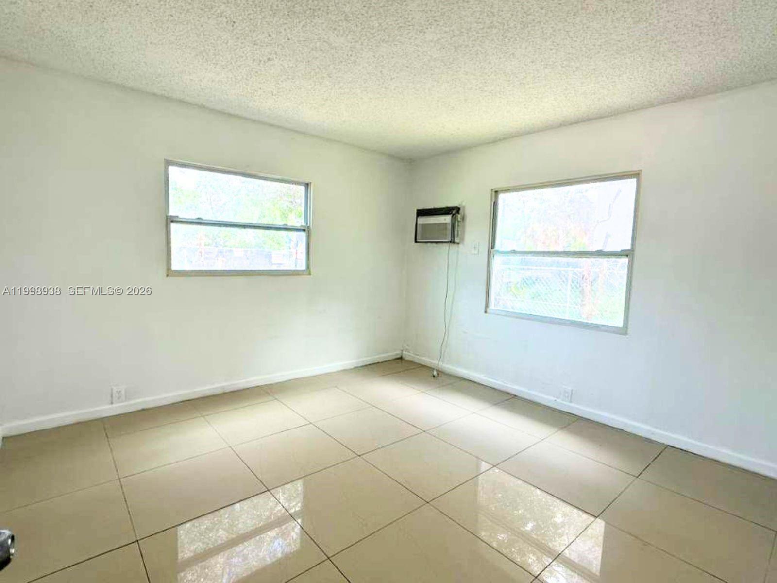 Residential Lease in Fort Lauderdale 3