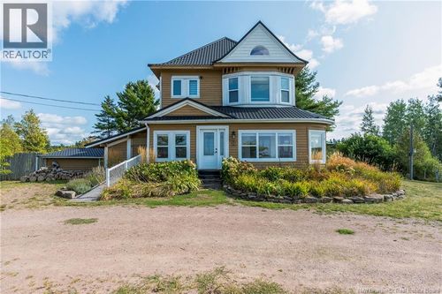 657 Royal Rd, Memramcook, NB, E4K1X1 | Card Image