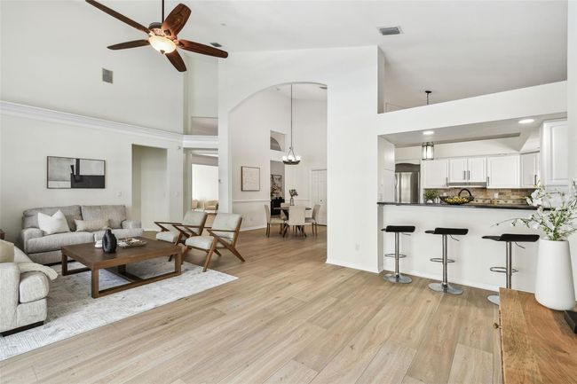 17515 Edinburgh Dr, House other with 4 bedrooms, 4 bathrooms and null parking in Tampa FL | Image 8