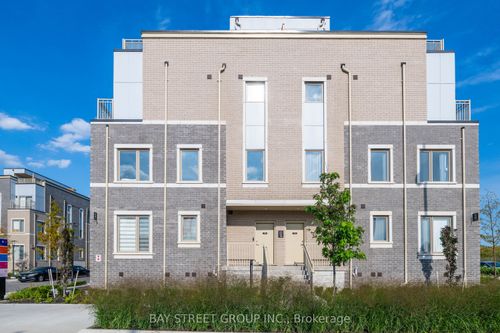268-150 Honeycrisp Cres, Concord, ON, L4K0N7 | Card Image
