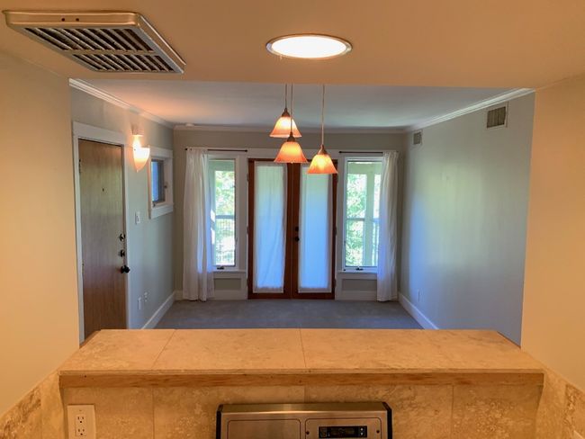 APT-5 - 1605 Pease Rd, Condo with 2 bedrooms, 1 bathrooms and 1 parking in Austin TX | Image 11