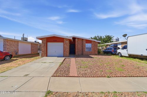 6220 London Bridge Dr, El Paso, TX, 79934-3013 | Card Image