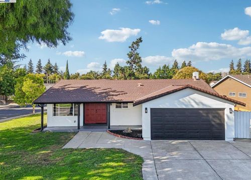 32226 Crest Ln, Union City, CA, 94587-1807 | Card Image